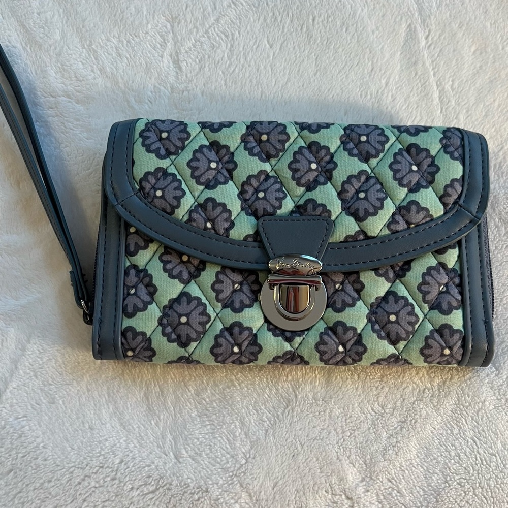 Vera Bradley Ultimate Wristlet